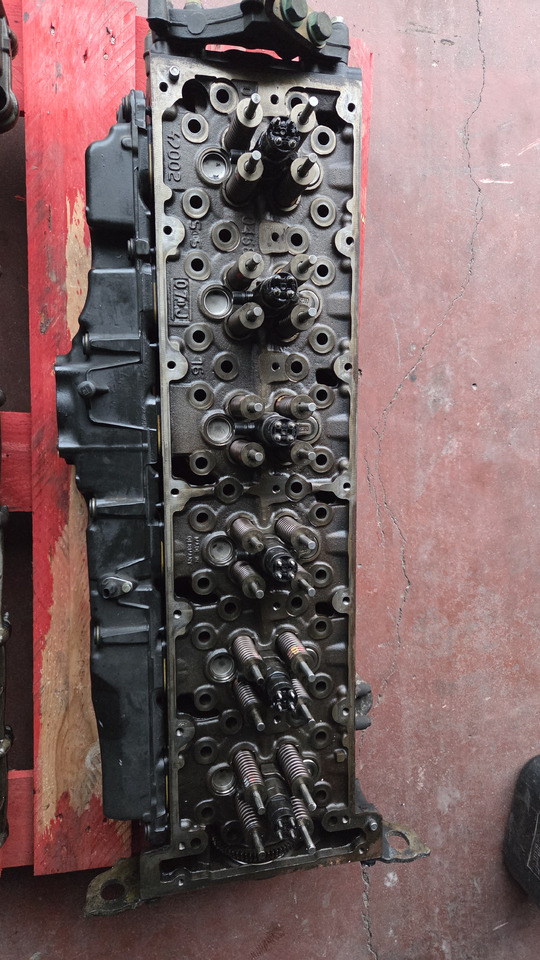 MERCEDES-BENZ OM 470 LA - اسطوانة رئيس - شاحنة: صور 2 MERCEDES-BENZ OM 470 LA - اسطوانة رئيس - شاحنة: صور 2