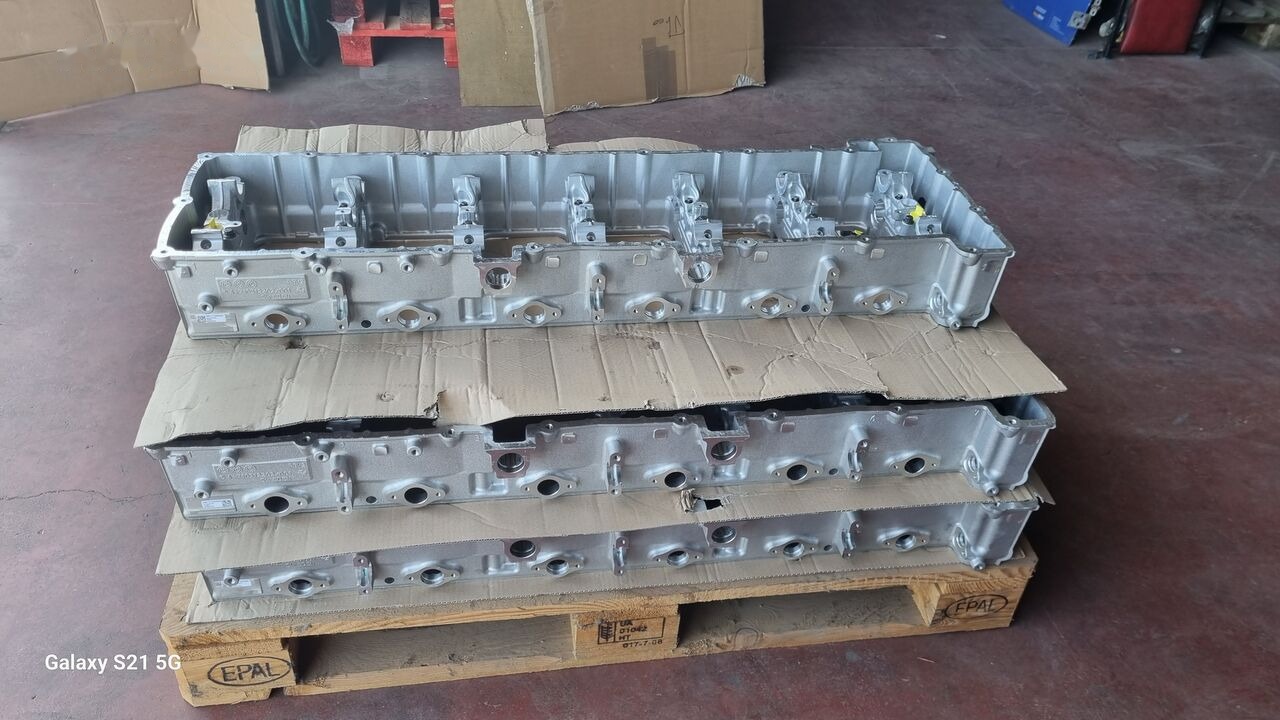 Mercedes-Benz CAMSHAFT HOUSING Mercedes-Benz ACTROS MP4 EURO 6 - المحرك و قطع الغيار - شاحنة: صور 5 Mercedes-Benz CAMSHAFT HOUSING Mercedes-Benz ACTROS MP4 EURO 6 - المحرك و قطع الغيار - شاحنة: صور 5
