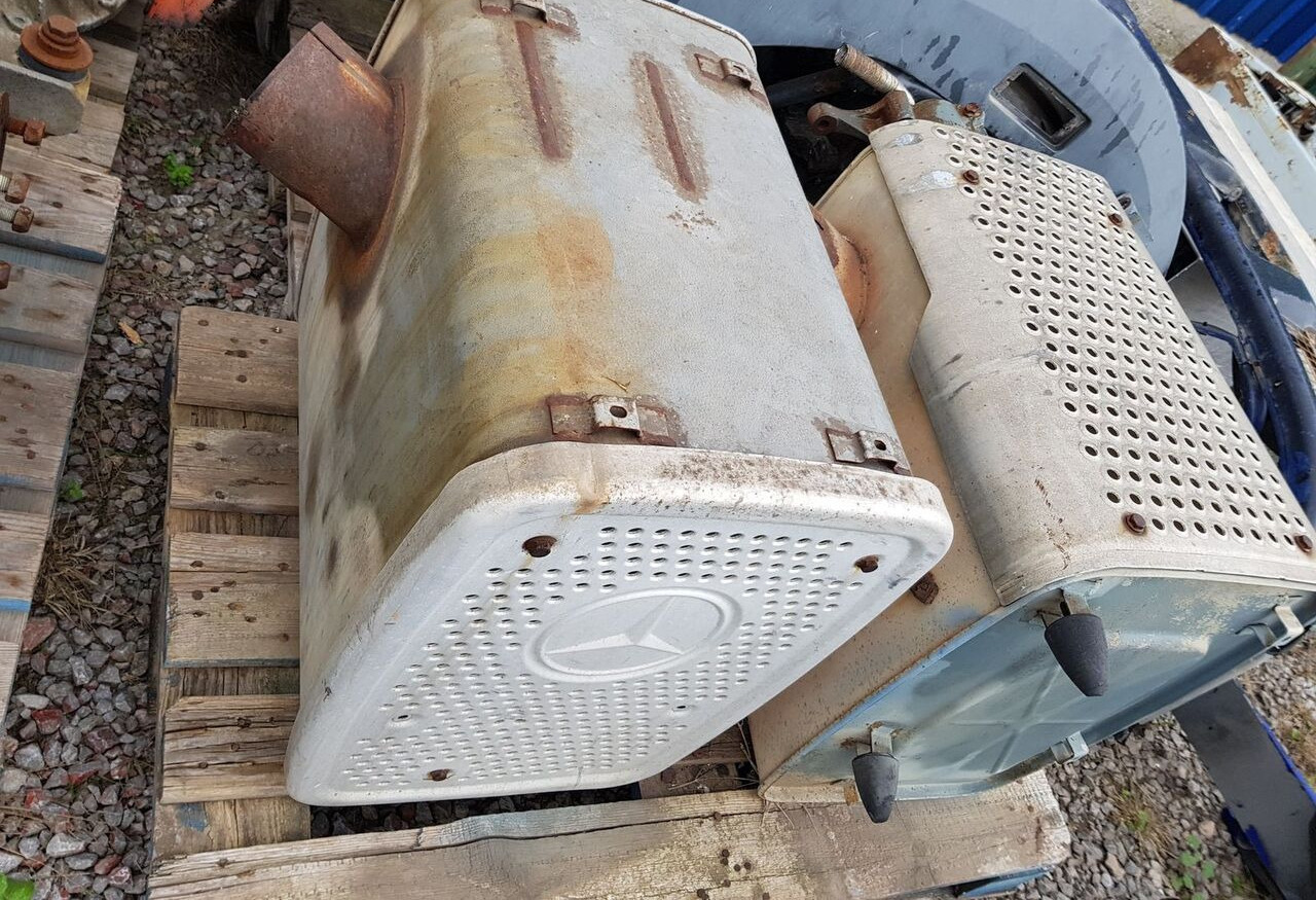 Mercedes-Benz GILLET Z308246 A 957 490 05 14 Mercedes-Benz - محول حفزي - شاحنة: صور 4 Mercedes-Benz GILLET Z308246 A 957 490 05 14 Mercedes-Benz - محول حفزي - شاحنة: صور 4