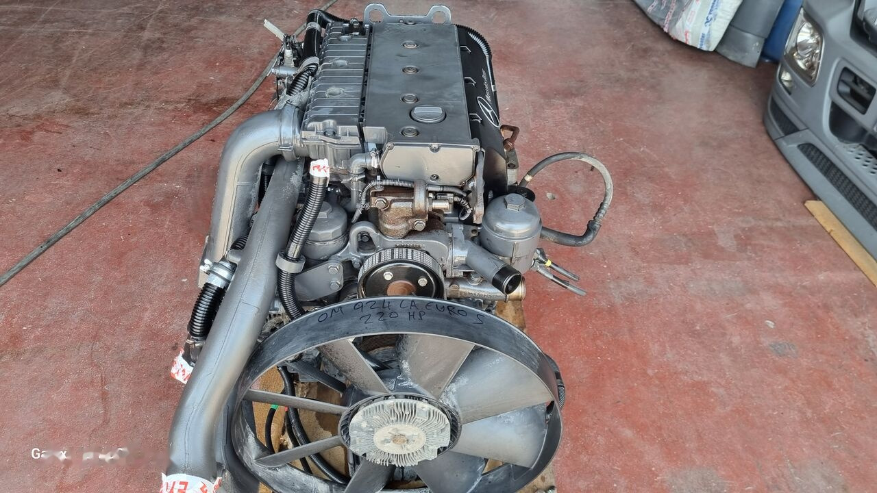 Mercedes-Benz MOTOR OM 924 LA EURO 5 OM 924 930 Mercedes-Benz ATEGO - المحرك - شاحنة: صور 4 Mercedes-Benz MOTOR OM 924 LA EURO 5 OM 924 930 Mercedes-Benz ATEGO - المحرك - شاحنة: صور 4