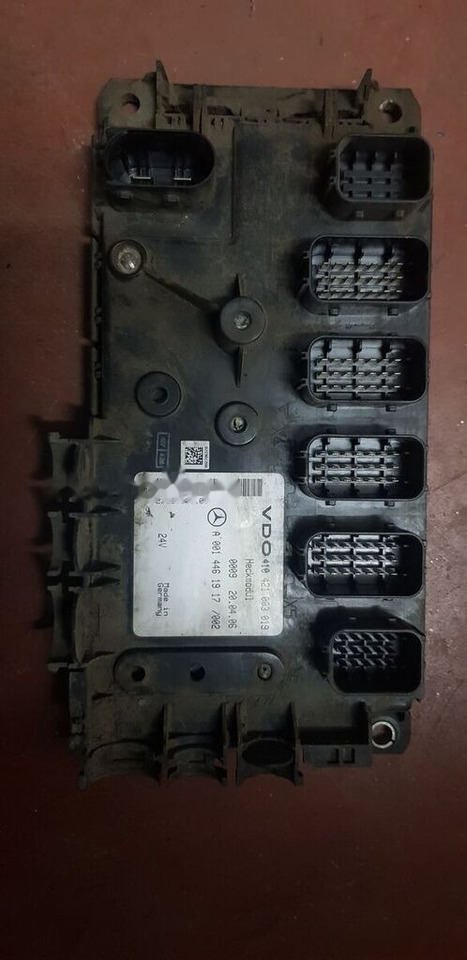 Mercedes-Benz instrumend panel Mercedes-Benz ACTROS MP2 - لوحة القيادة - شاحنة: صور 1 Mercedes-Benz instrumend panel Mercedes-Benz ACTROS MP2 - لوحة القيادة - شاحنة: صور 1