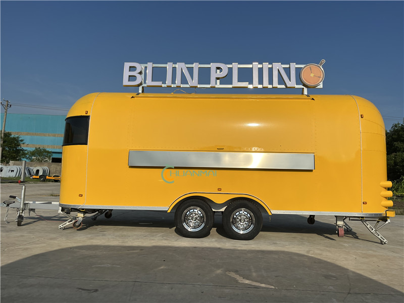 Sales Trailer Food Truck, Food Trailer, Mobile Kitchen - عربة الطعام: صور 2 Sales Trailer Food Truck, Food Trailer, Mobile Kitchen - عربة الطعام: صور 2