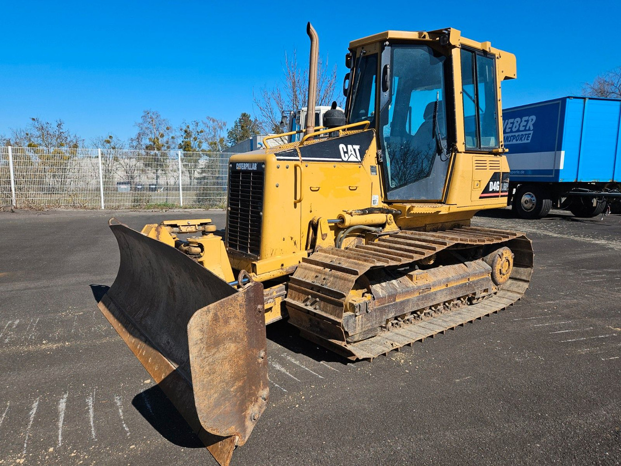 CAT D4G LGP - بلدوزر: صور 2 CAT D4G LGP - بلدوزر: صور 2