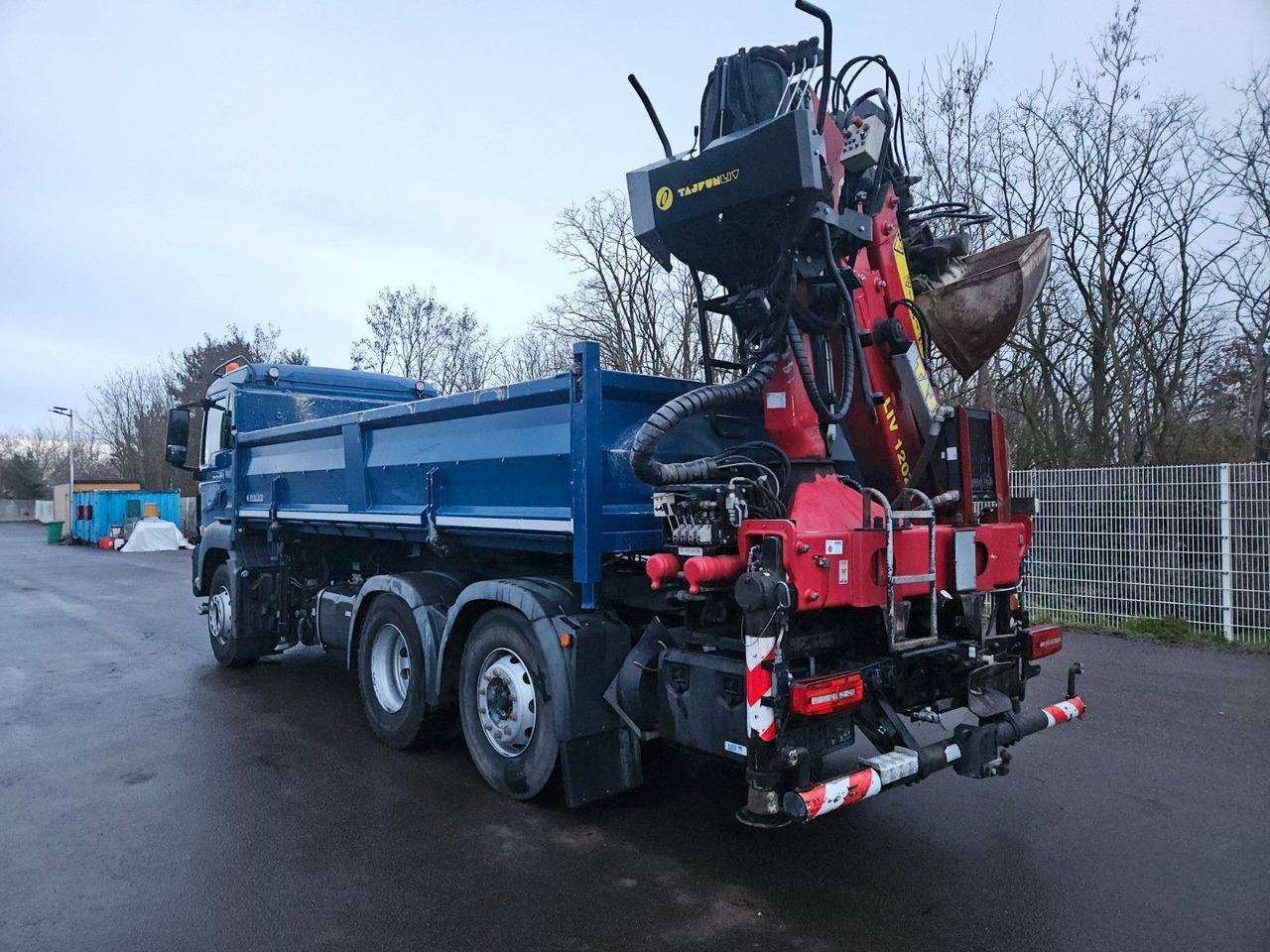 MAN TGS 26.420 6x2 Kipper / Bordmatik links+rechts - شاحنة كرين: صور 5 MAN TGS 26.420 6x2 Kipper / Bordmatik links+rechts - شاحنة كرين: صور 5