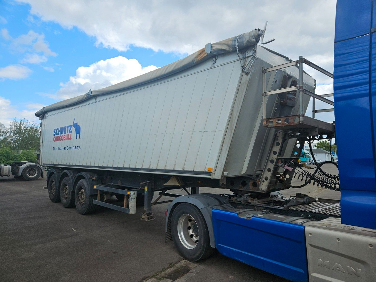 Schmitz Cargobull Getreide Alumulde 50m3 - قلابة نصف مقطورة: صور 5 Schmitz Cargobull Getreide Alumulde 50m3 - قلابة نصف مقطورة: صور 5