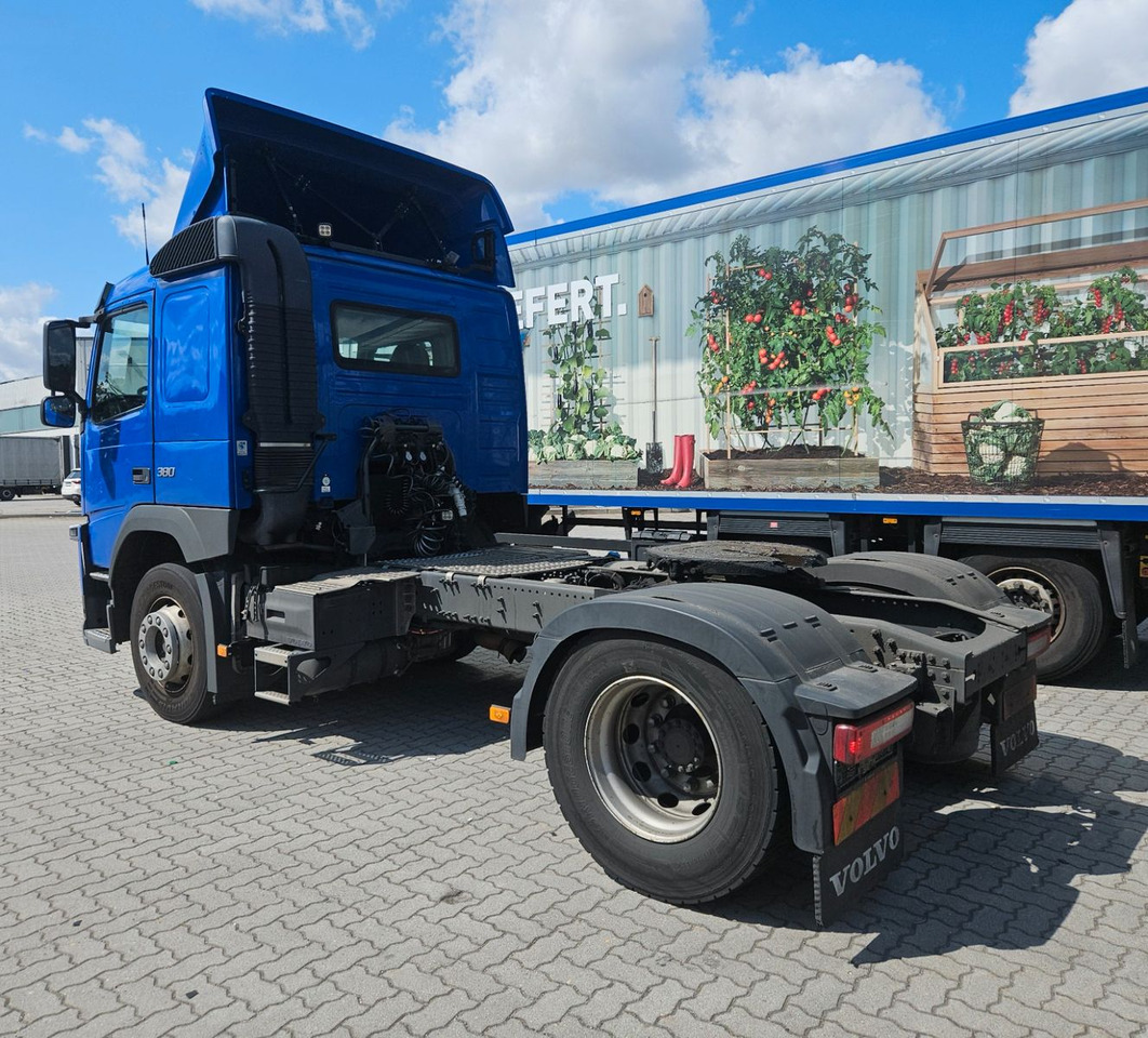 Volvo FM 380 - شاحنة جرار: صور 4 Volvo FM 380 - شاحنة جرار: صور 4