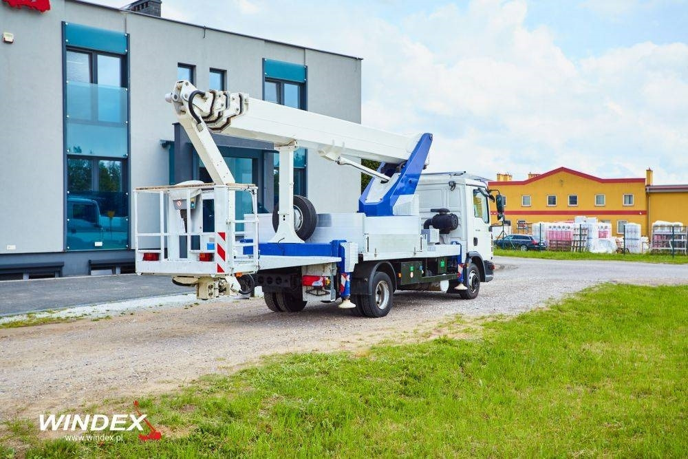 Wumag WT 300 - مصاعد الازدهار محمولة على شاحنة: صور 2 Wumag WT 300 - مصاعد الازدهار محمولة على شاحنة: صور 2
