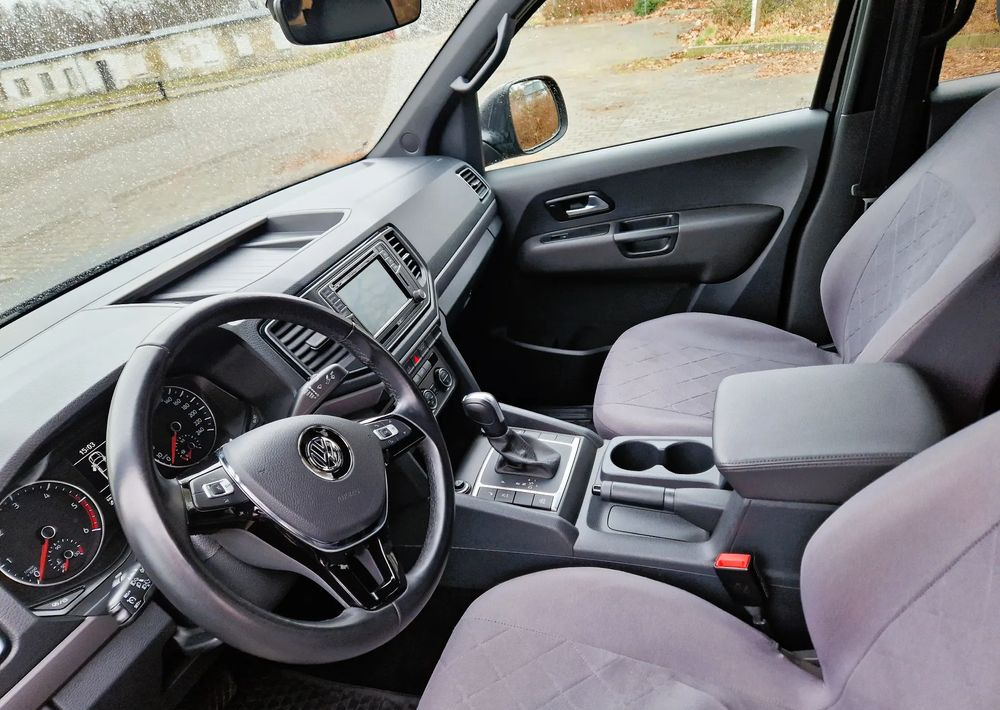 Volkswagen Amarok 3.0 V6 TDI 4Mot Dark Label - سيارة دفع رباعي: صور 4 Volkswagen Amarok 3.0 V6 TDI 4Mot Dark Label - سيارة دفع رباعي: صور 4