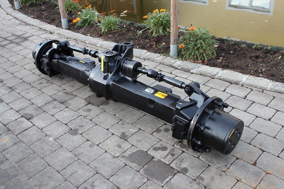 Caterpillar 212 BFT - المحور و قطع الغيار - آلات البناء: صور 4 Caterpillar 212 BFT - المحور و قطع الغيار - آلات البناء: صور 4