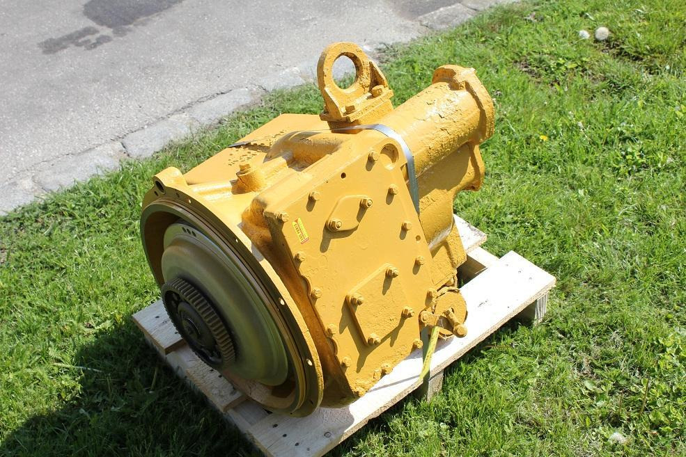 Caterpillar D 3 C - علبة التروس - آلات البناء: صور 4 Caterpillar D 3 C - علبة التروس - آلات البناء: صور 4