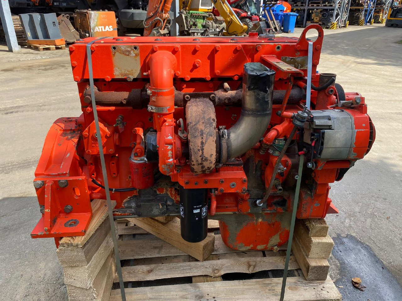 Cummins LT 10 aus O&K L45 - المحرك - آلات البناء: صور 4 Cummins LT 10 aus O&K L45 - المحرك - آلات البناء: صور 4