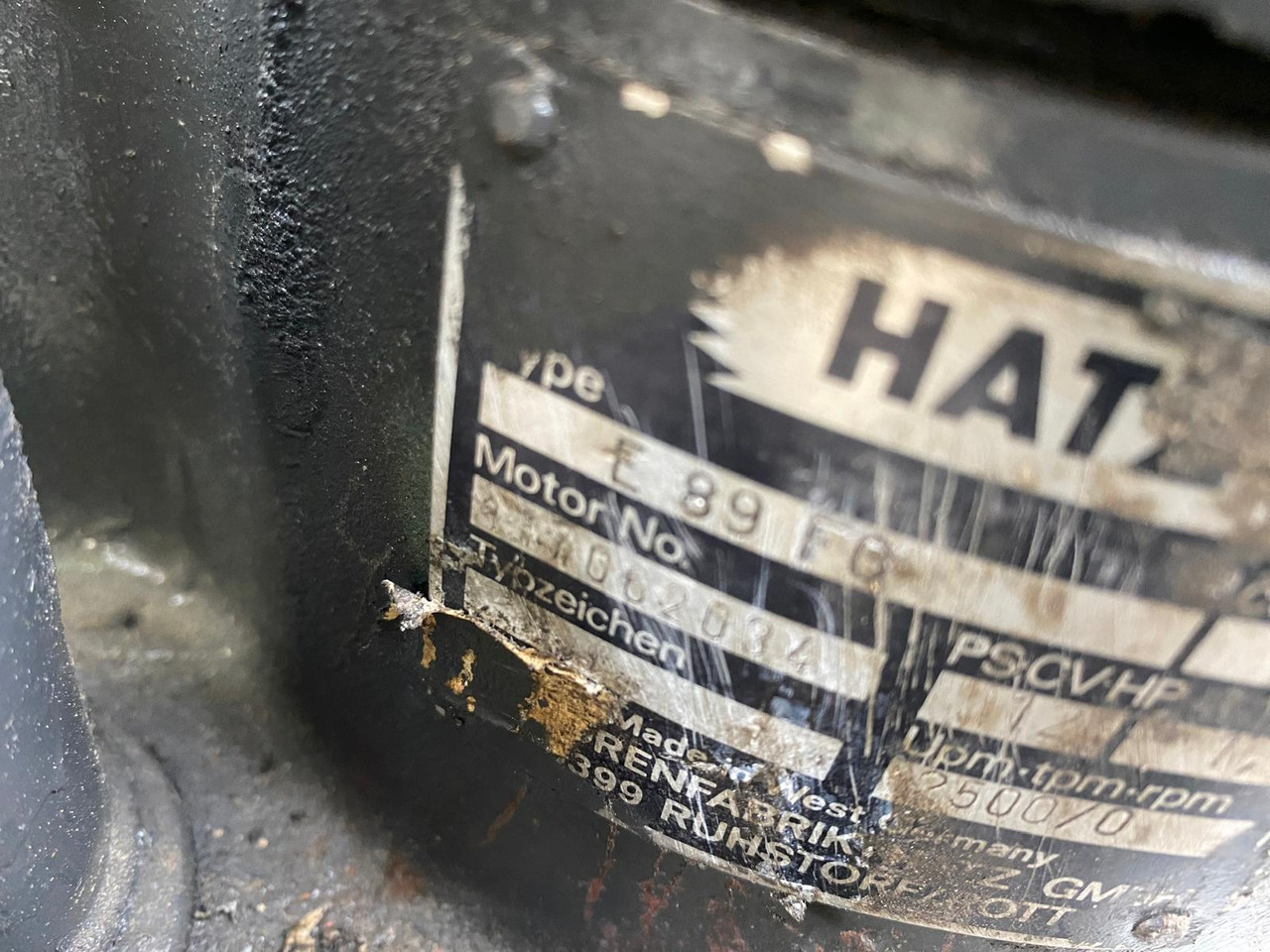 Hatz E 89 aus Demag DF 45 - المحرك - آلات البناء: صور 3 Hatz E 89 aus Demag DF 45 - المحرك - آلات البناء: صور 3