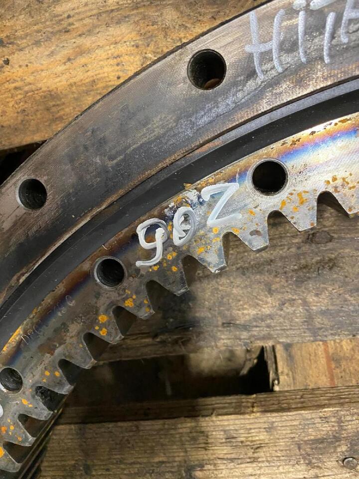 Hitachi ZX 50 - حلقة الدوران - آلات البناء: صور 3 Hitachi ZX 50 - حلقة الدوران - آلات البناء: صور 3