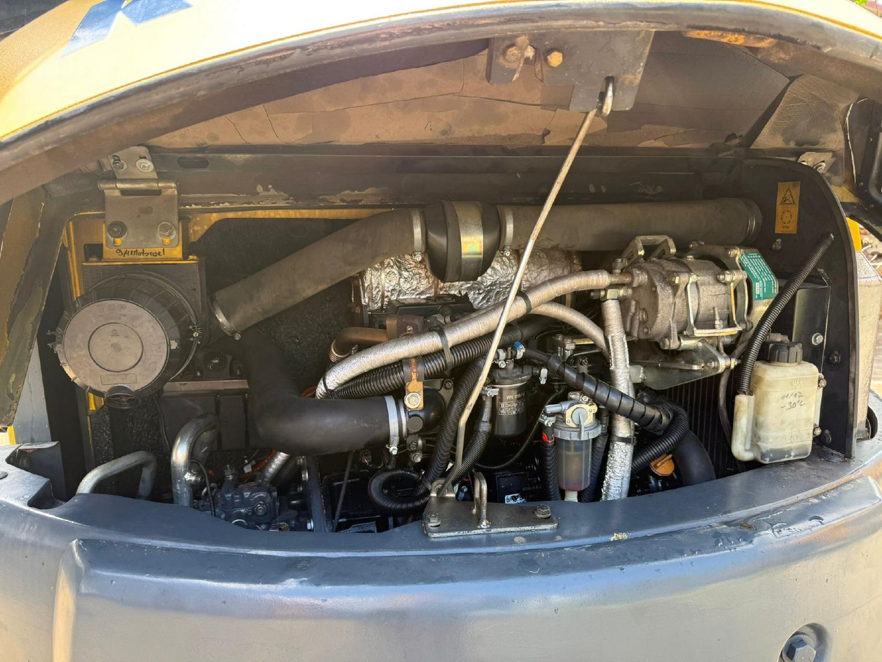 حفارات زحافة Komatsu PC 80 MR -3: صور 7