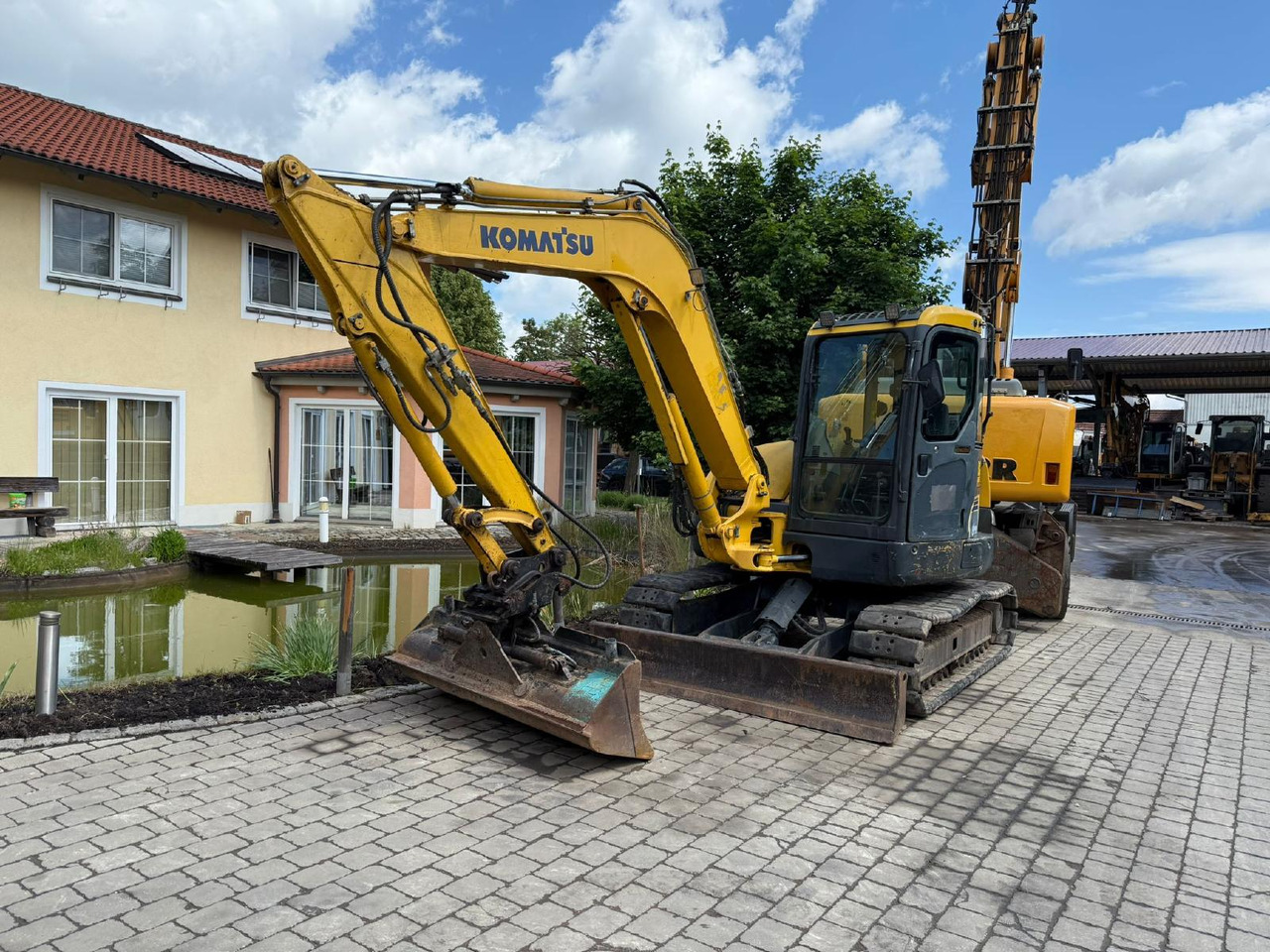 Komatsu PC 80 MR -3 - حفارات زحافة: صور 1 Komatsu PC 80 MR -3 - حفارات زحافة: صور 1