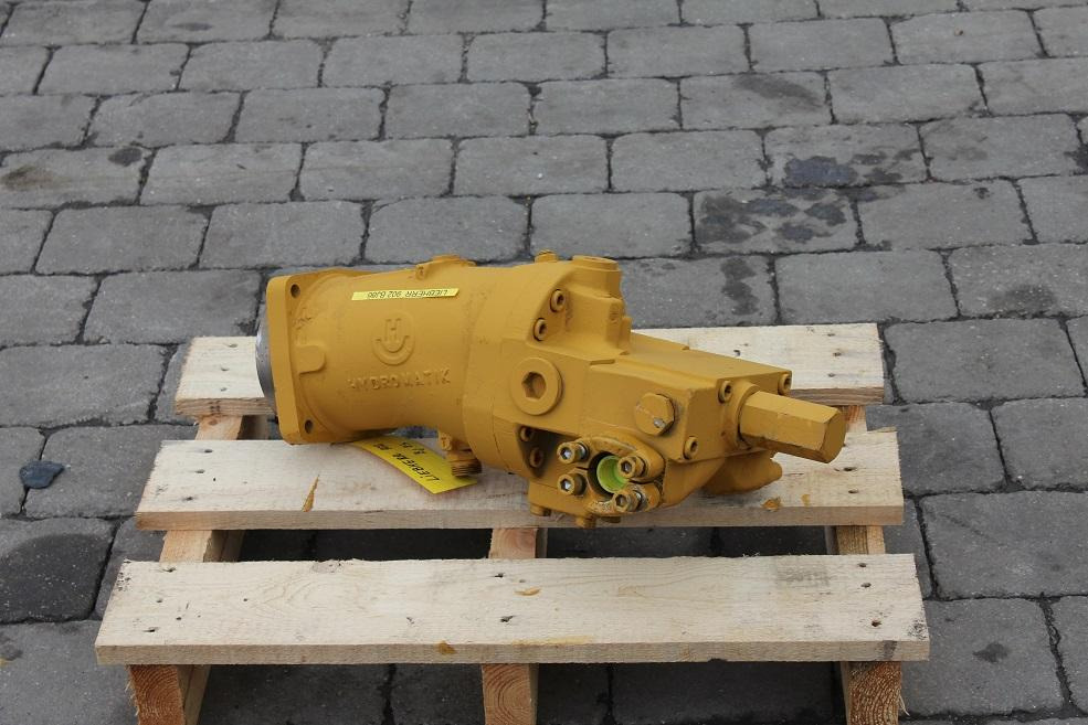 Liebherr A 902 - محرك السفر - آلات البناء: صور 2 Liebherr A 902 - محرك السفر - آلات البناء: صور 2