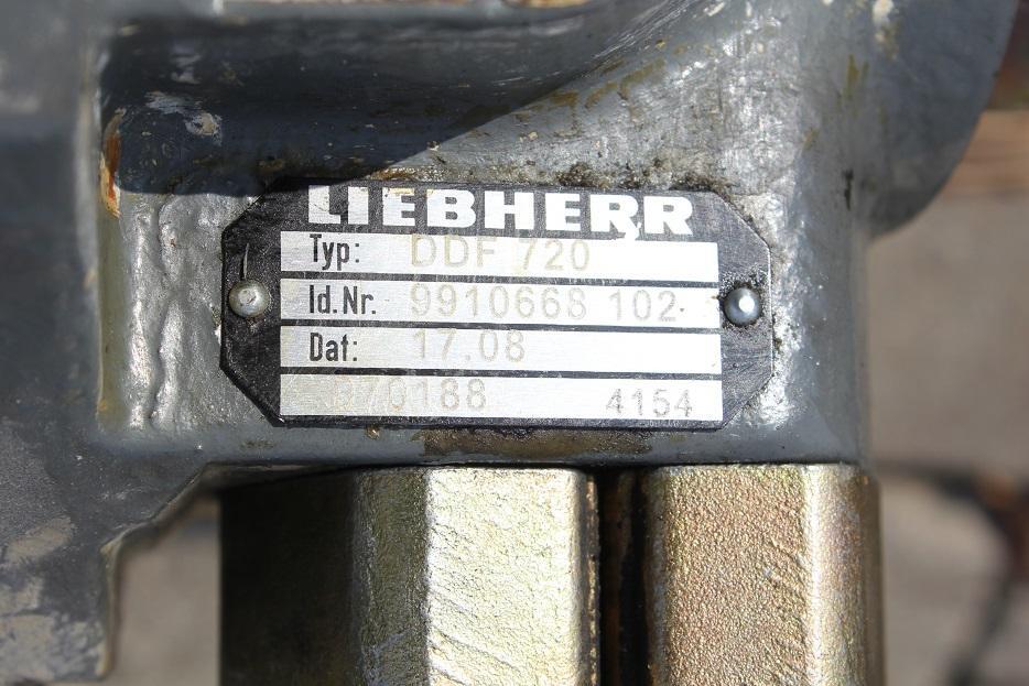 Liebherr A 904 C LIT - علم السوائل المتحركة - آلات البناء: صور 2 Liebherr A 904 C LIT - علم السوائل المتحركة - آلات البناء: صور 2
