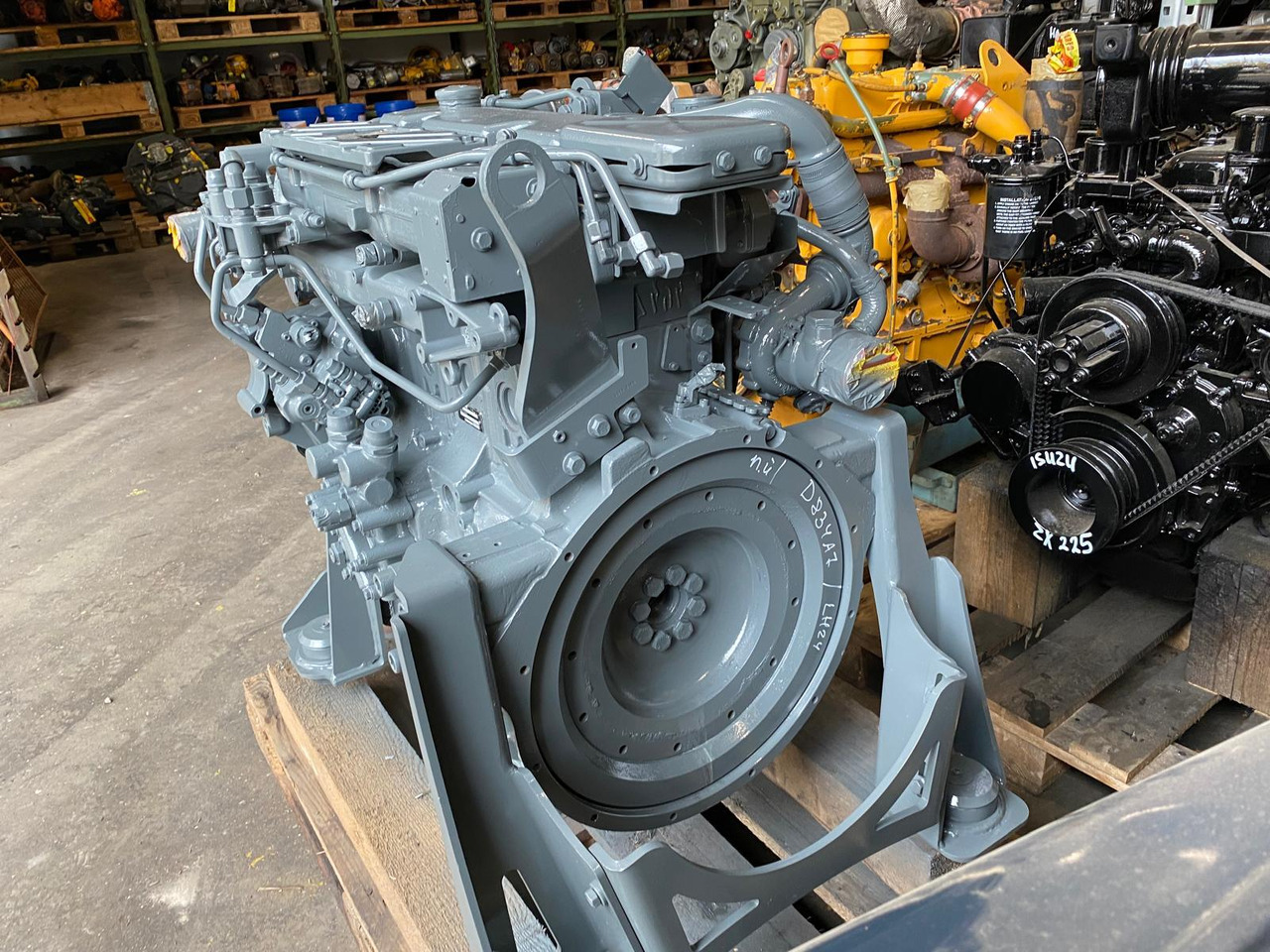 المحرك - آلات البناء Liebherr D 834 A7 aus LH24: صور 8