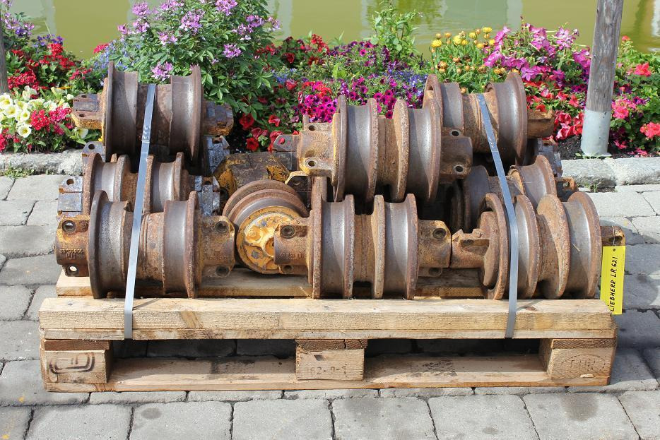 Liebherr LR 621 - المسار الأسطوانة - آلات البناء: صور 4 Liebherr LR 621 - المسار الأسطوانة - آلات البناء: صور 4