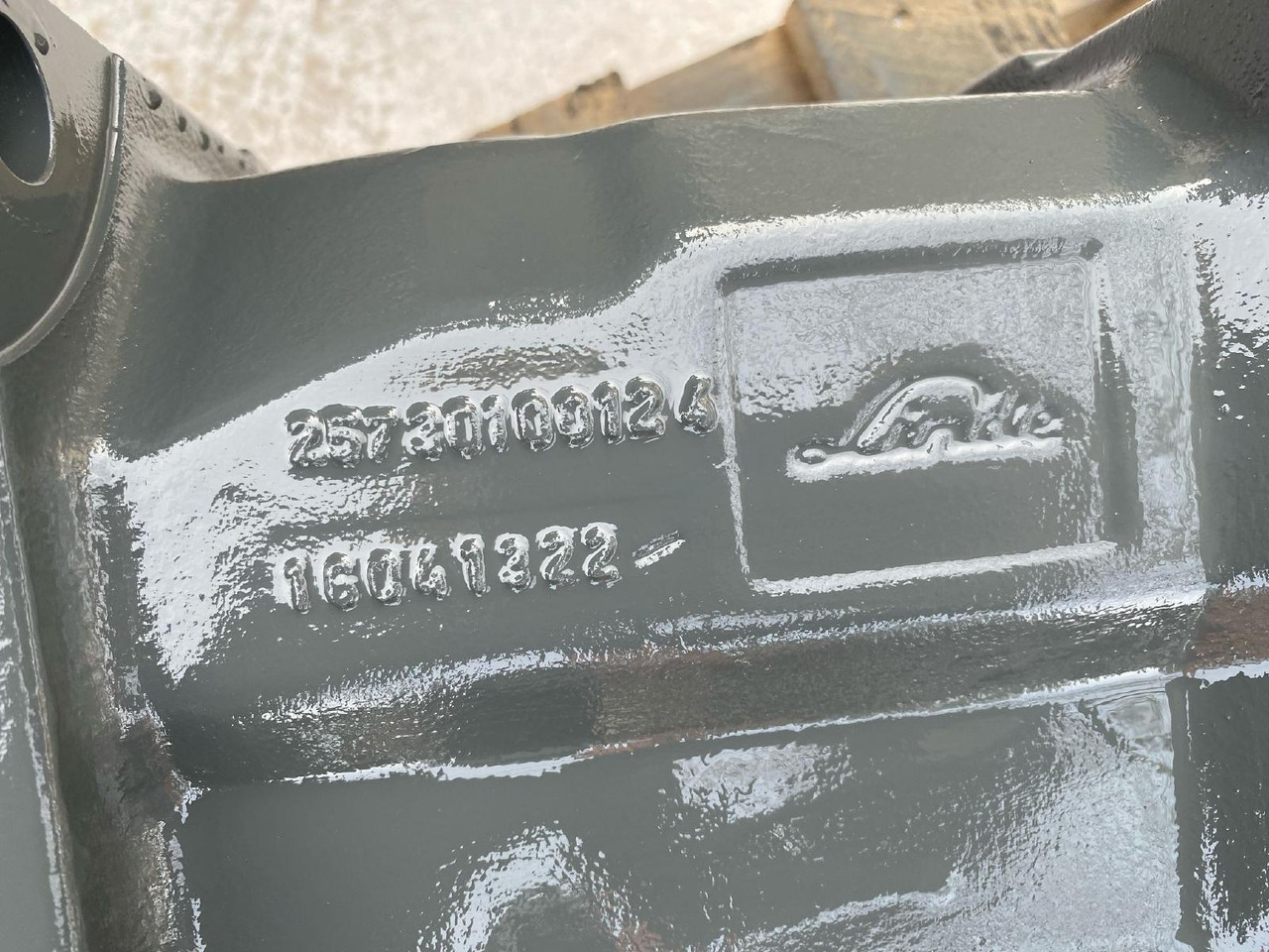 Liebherr Linde HMV 210 aus PR 724 - محرك السفر - آلات البناء: صور 2 Liebherr Linde HMV 210 aus PR 724 - محرك السفر - آلات البناء: صور 2