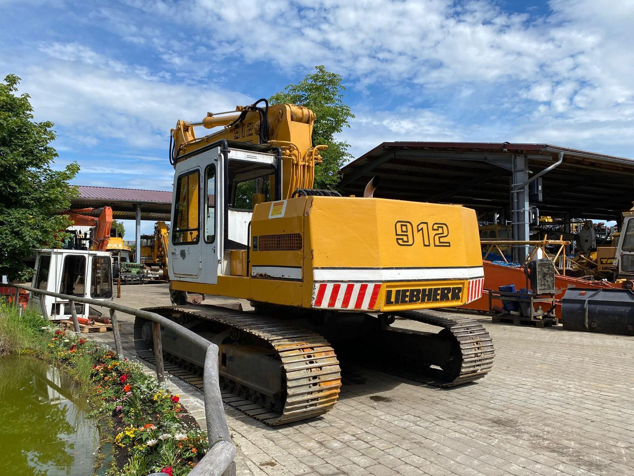 Liebherr R 912 LIT - حفارات زحافة: صور 4 Liebherr R 912 LIT - حفارات زحافة: صور 4