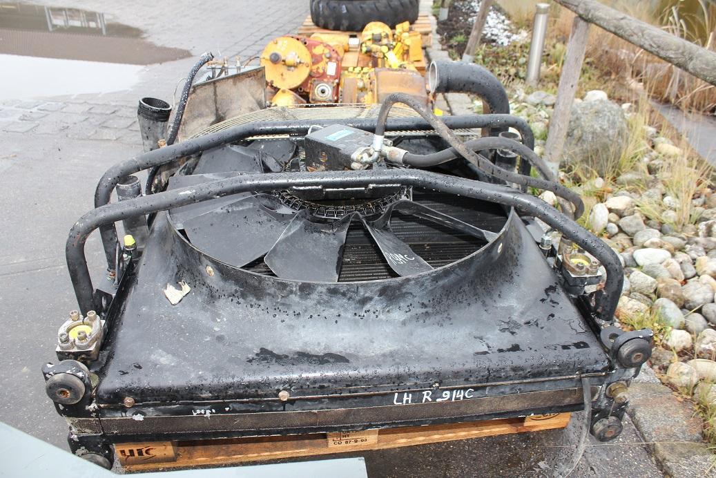 Liebherr R 914 C - نظام التبريد - آلات البناء: صور 2 Liebherr R 914 C - نظام التبريد - آلات البناء: صور 2