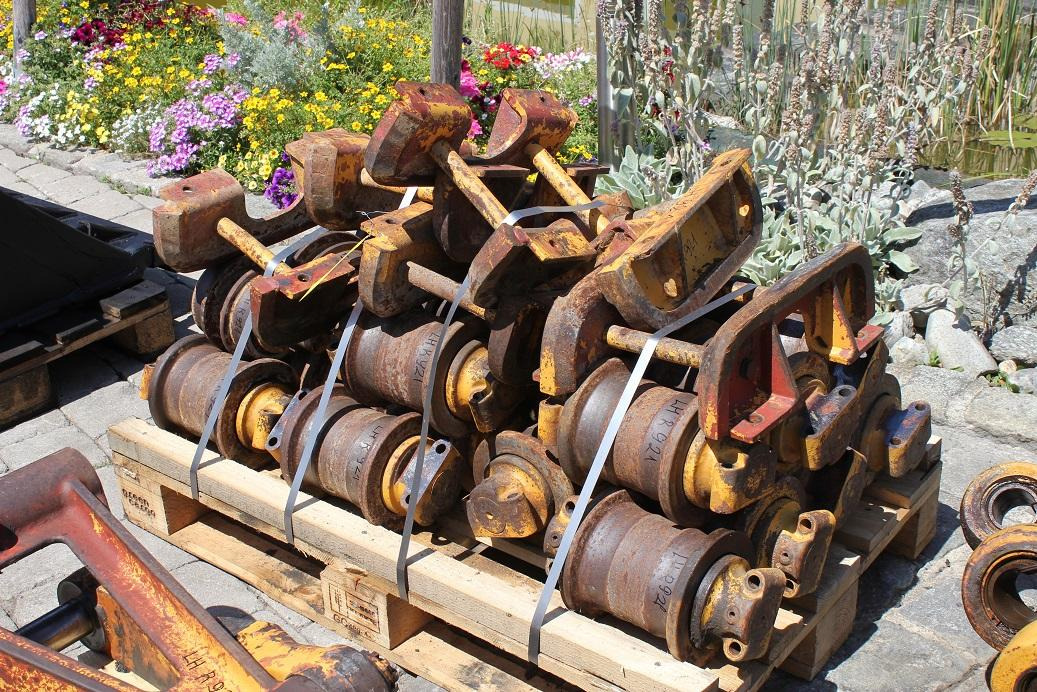 Liebherr R 921 - المسار الأسطوانة - آلات البناء: صور 2 Liebherr R 921 - المسار الأسطوانة - آلات البناء: صور 2