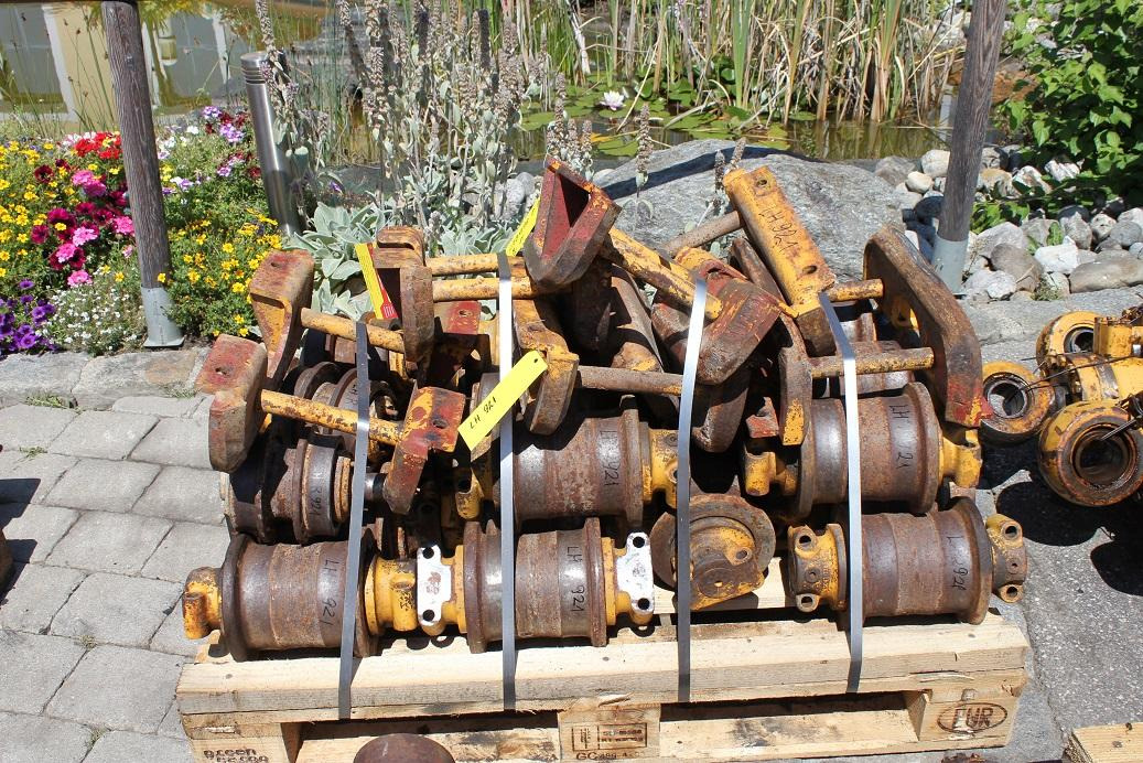 Liebherr R 921 - المسار الأسطوانة - آلات البناء: صور 1 Liebherr R 921 - المسار الأسطوانة - آلات البناء: صور 1