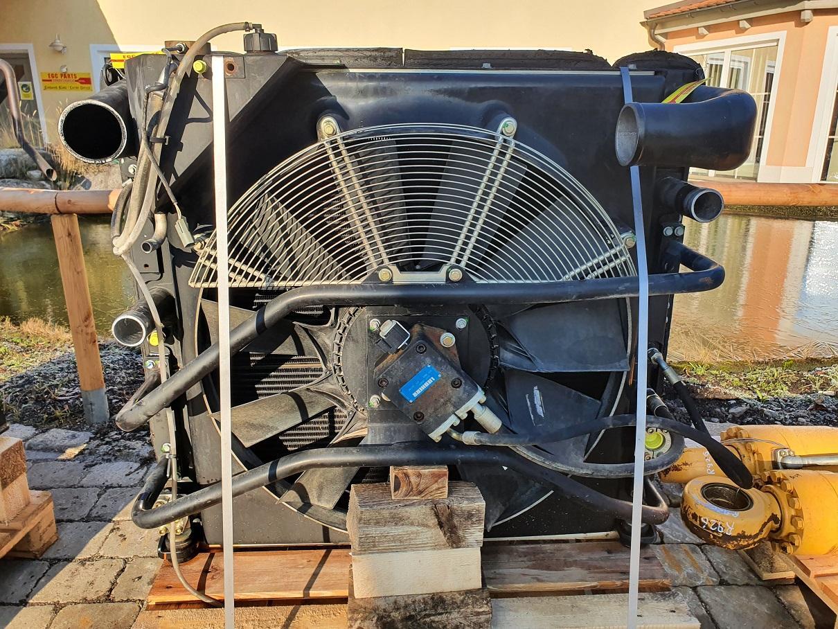 Liebherr R 926 C - نظام التبريد - آلات البناء: صور 3 Liebherr R 926 C - نظام التبريد - آلات البناء: صور 3