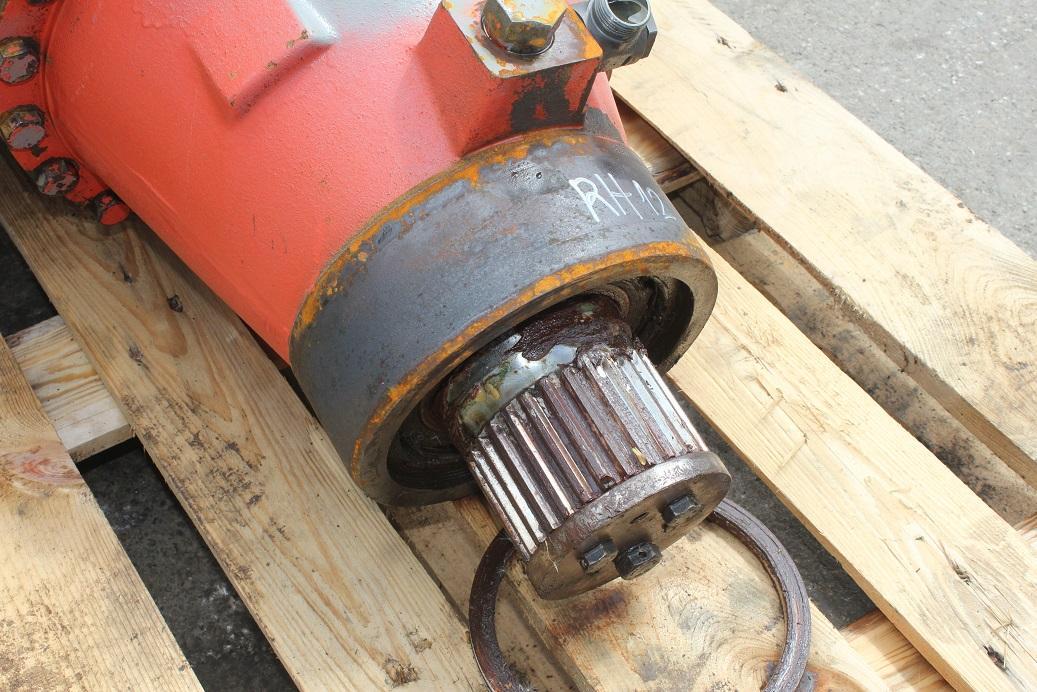 O&K RH 12 - محرك سوينغ - حفارات زحافة: صور 3 O&K RH 12 - محرك سوينغ - حفارات زحافة: صور 3