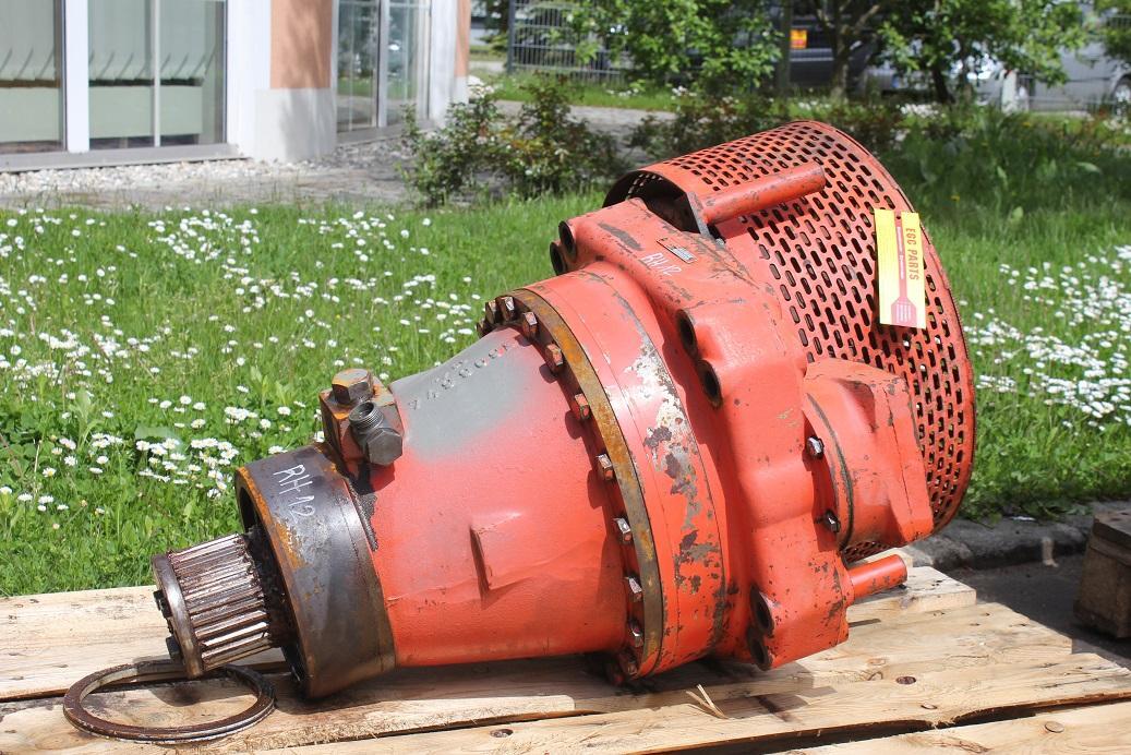 O&K RH 12 - محرك سوينغ - حفارات زحافة: صور 1 O&K RH 12 - محرك سوينغ - حفارات زحافة: صور 1