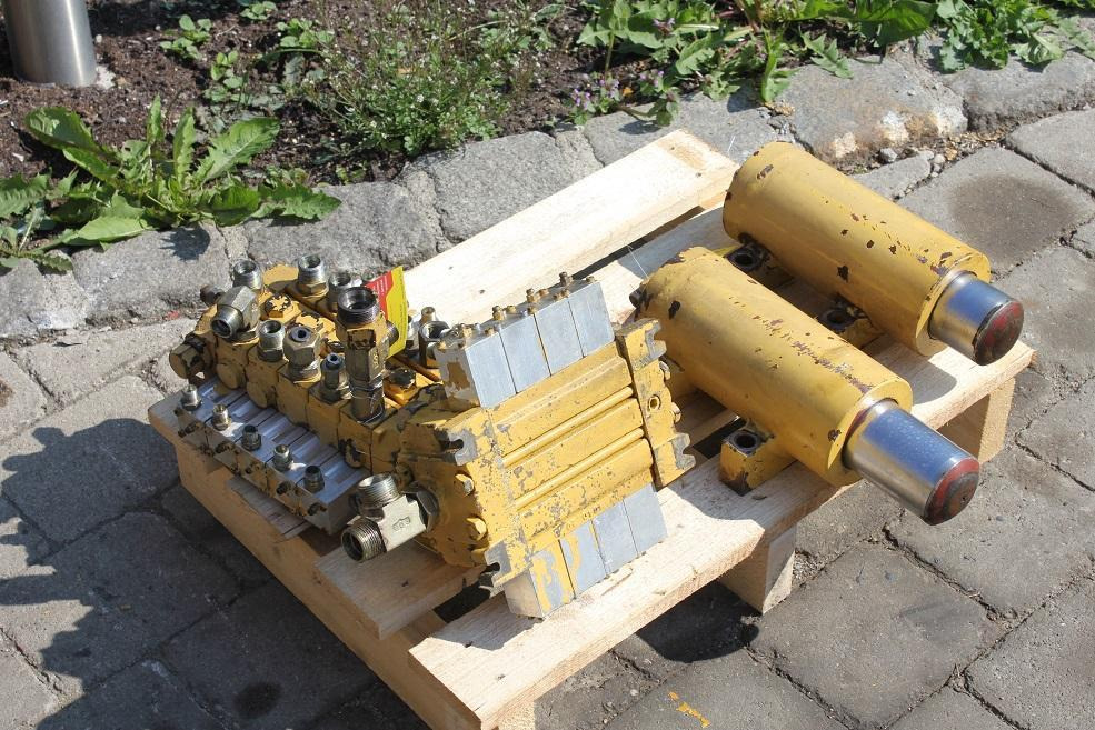 Zeppelin Benmac 3.7 , oder - صمامات هيدروليكية - آلات البناء: صور 5 Zeppelin Benmac 3.7 , oder - صمامات هيدروليكية - آلات البناء: صور 5