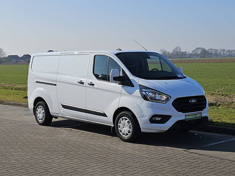 Ford Transit Custom 2.0 L2H1 Navi 130Pk Eur6 - فان المدمجة: صور 4 Ford Transit Custom 2.0 L2H1 Navi 130Pk Eur6 - فان المدمجة: صور 4