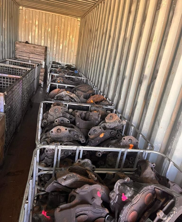 DAF SN5 / SB5 LF, MAN TGL, MERCEDES ATEGO K004573 / SB5012 / K004571 - السرج - شاحنة: صور 1 DAF SN5 / SB5 LF, MAN TGL, MERCEDES ATEGO K004573 / SB5012 / K004571 - السرج - شاحنة: صور 1