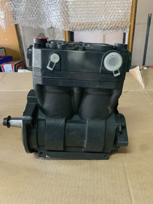 Knorr-Bremse podwójny używany do naprawy LK4936 IVECO Stralis Euro 5, LK4936 450KM, 2012r- truck - ضاغط - شاحنة: صور 2 Knorr-Bremse podwójny używany do naprawy LK4936 IVECO Stralis Euro 5, LK4936 450KM, 2012r- truck - ضاغط - شاحنة: صور 2