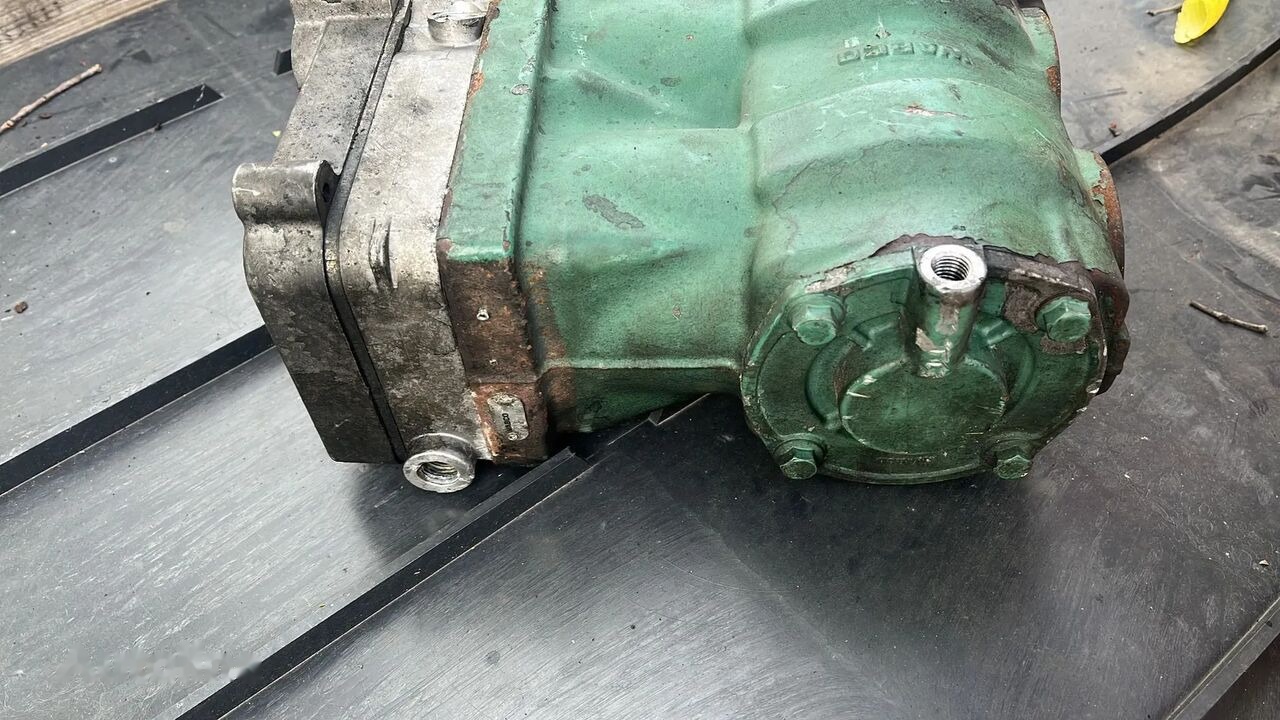 Kompresor Sprężarka Powietrza Volvo WABCO 4127040080 Volvo - ضاغط - شاحنة: صور 2 Kompresor Sprężarka Powietrza Volvo WABCO 4127040080 Volvo - ضاغط - شاحنة: صور 2