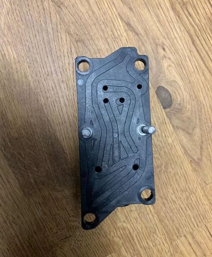 Nowy Zawór Zabezpieczający Cewka Modulatora ABS WABCO 4721965003 - صمام الفرامل - شاحنة: صور 3 Nowy Zawór Zabezpieczający Cewka Modulatora ABS WABCO 4721965003 - صمام الفرامل - شاحنة: صور 3