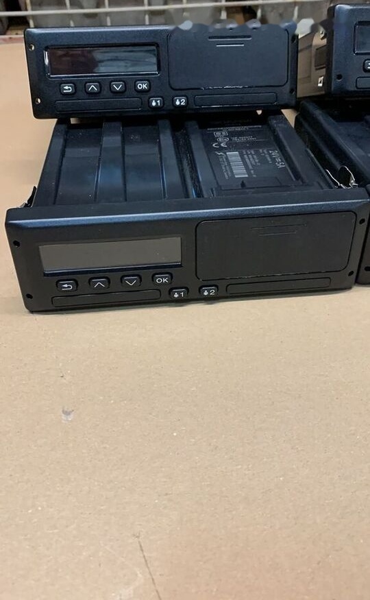 Scania NOWY 24V 5A 2918154 TYPE: SE5000-8 2918154 Scania truck - التاكوغراف - شاحنة: صور 4 Scania NOWY 24V 5A 2918154 TYPE: SE5000-8 2918154 Scania truck - التاكوغراف - شاحنة: صور 4