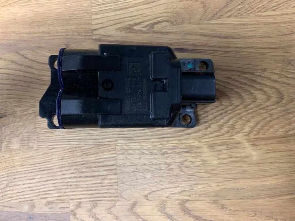 WABCO Nowy Zawór Zabezpieczający Cewka Modulatora ABS 4721965103 24V 4721965103 - صمام الفرامل - شاحنة: صور 1 WABCO Nowy Zawór Zabezpieczający Cewka Modulatora ABS 4721965103 24V 4721965103 - صمام الفرامل - شاحنة: صور 1