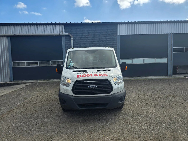 Ford Transit 7 seats 2015 - الشاحنات الصغيرة المسطحة, الشاحنات الصغيرة كابينة مزدوجة: صور 3 Ford Transit 7 seats 2015 - الشاحنات الصغيرة المسطحة, الشاحنات الصغيرة كابينة مزدوجة: صور 3