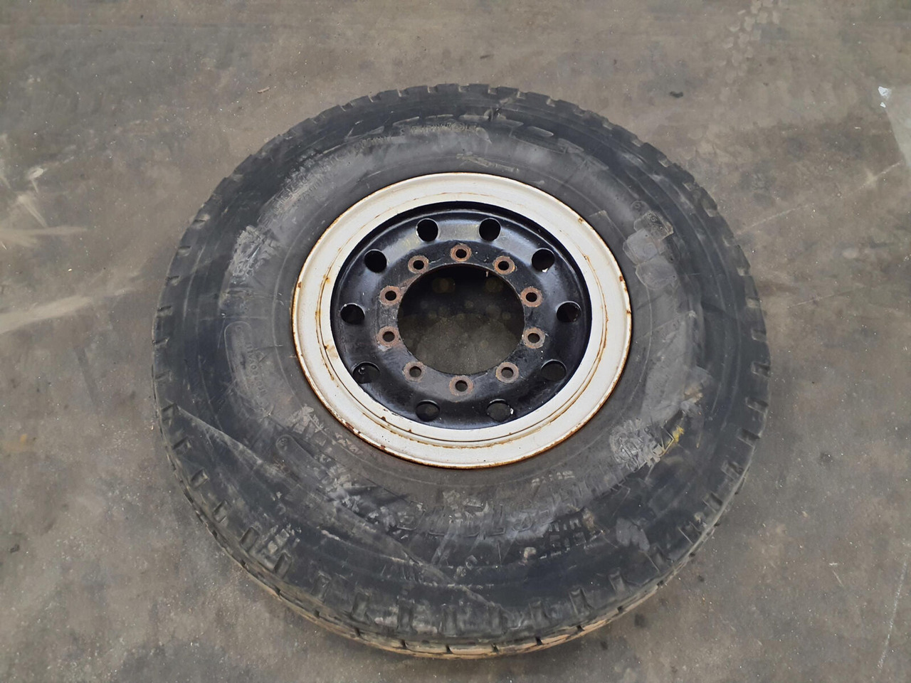 Bridgestone Wheel 385/95R25 10 4.7 3p - عجلات - الرافعة: صور 1 Bridgestone Wheel 385/95R25 10 4.7 3p - عجلات - الرافعة: صور 1