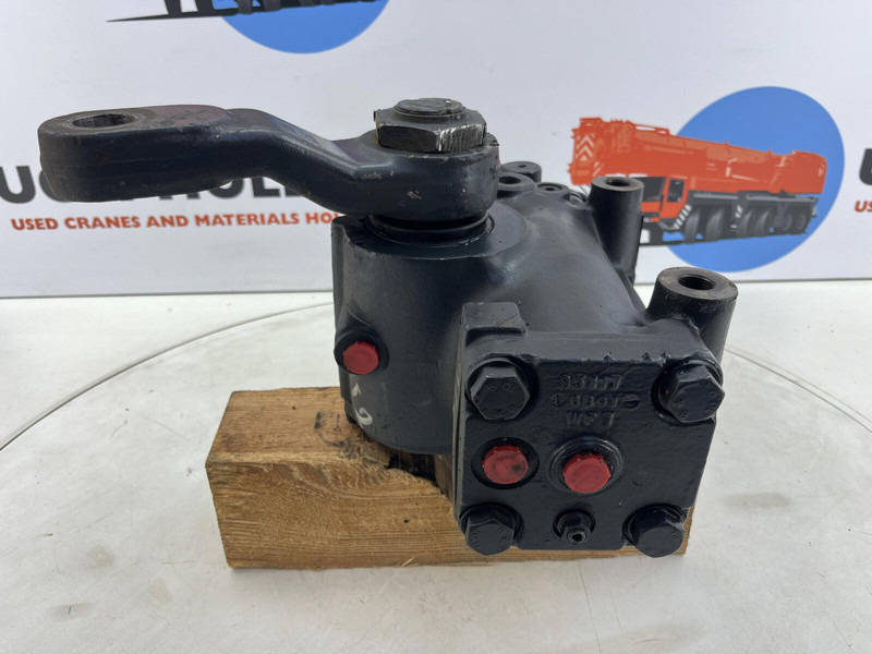 Compact truck CT2 steering box - دودة دركسون - الرافعة: صور 3 Compact truck CT2 steering box - دودة دركسون - الرافعة: صور 3