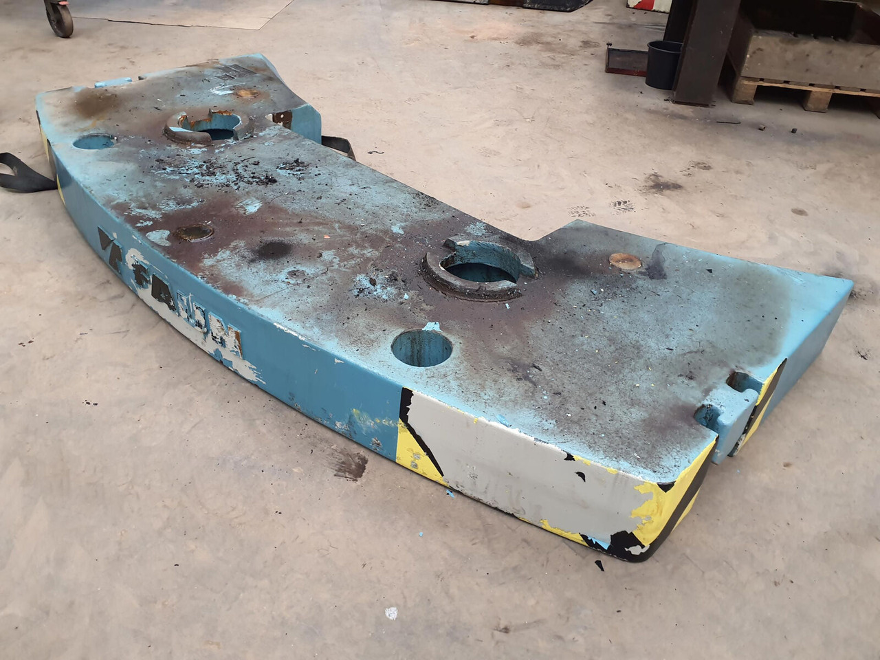 FAUN ATF 60-3 counterweight 3.1 ton - ثقل موازن - موبايل كرين: صور 1 FAUN ATF 60-3 counterweight 3.1 ton - ثقل موازن - موبايل كرين: صور 1