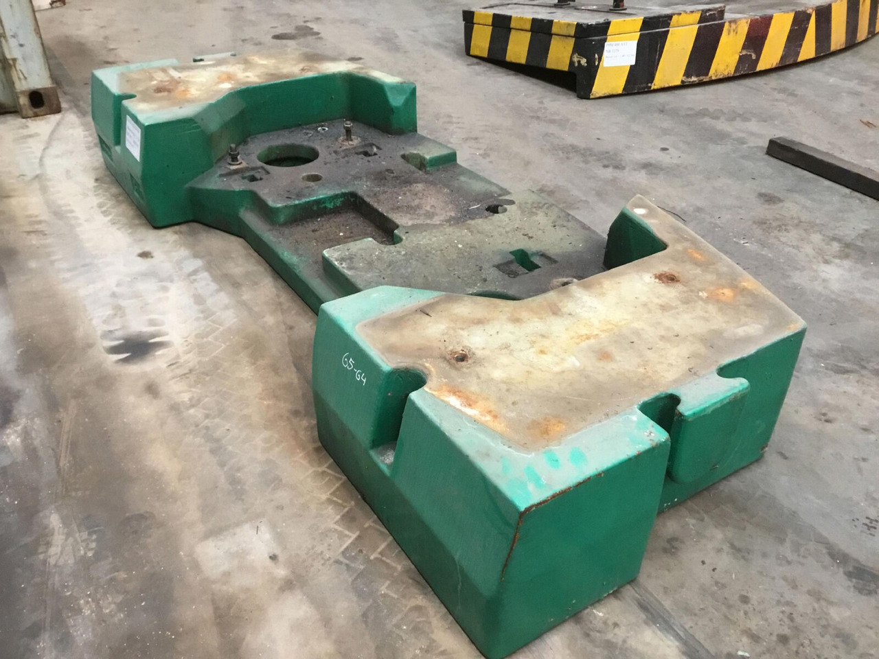 FAUN ATF 65-G4 counterweight 3,1 ton - ثقل موازن - موبايل كرين: صور 3 FAUN ATF 65-G4 counterweight 3,1 ton - ثقل موازن - موبايل كرين: صور 3