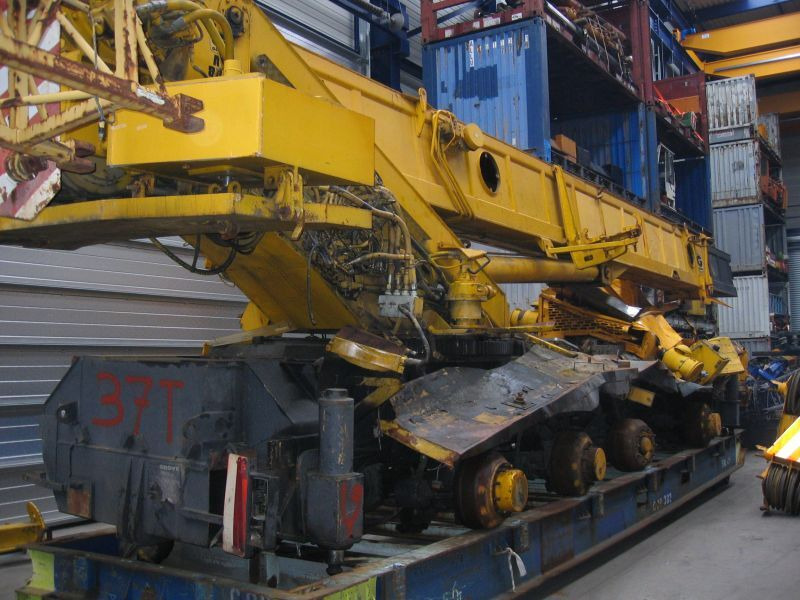 Grove AT 880 for parts - موبايل كرين: صور 2 Grove AT 880 for parts - موبايل كرين: صور 2