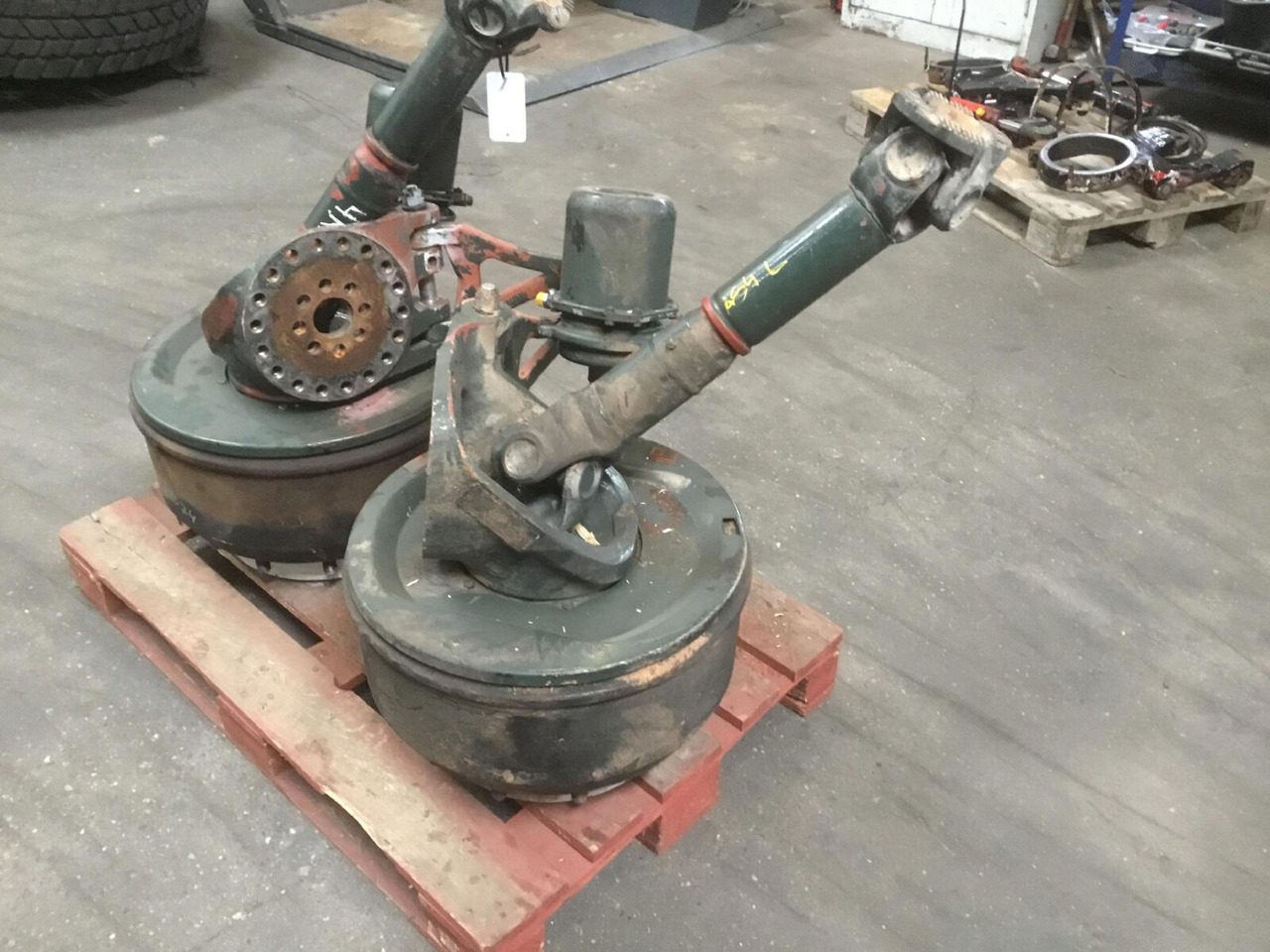 Grove GMK 5220 Megatrak axle housing - المحور و قطع الغيار - موبايل كرين: صور 3 Grove GMK 5220 Megatrak axle housing - المحور و قطع الغيار - موبايل كرين: صور 3