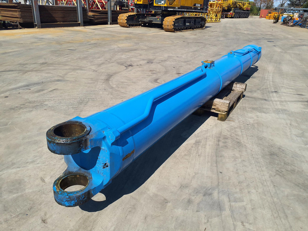 Grove GMK 6400 boom cylinder - الاسطوانة الهيدروليكية - موبايل كرين: صور 2 Grove GMK 6400 boom cylinder - الاسطوانة الهيدروليكية - موبايل كرين: صور 2