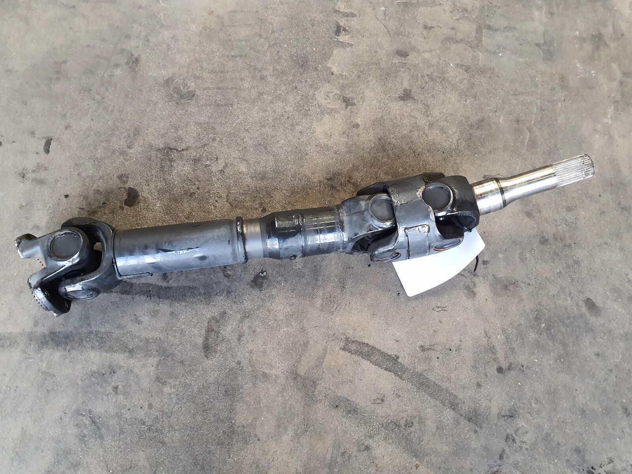 Grove GMK 6400 drive shaft axle 1 - نصف رمح - آلات البناء: صور 4 Grove GMK 6400 drive shaft axle 1 - نصف رمح - آلات البناء: صور 4