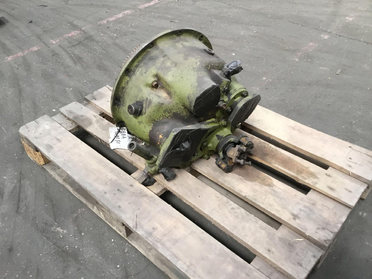 Grove RT 65S Gearbox C 272 5-4 - علبة التروس - موبايل كرين: صور 3 Grove RT 65S Gearbox C 272 5-4 - علبة التروس - موبايل كرين: صور 3