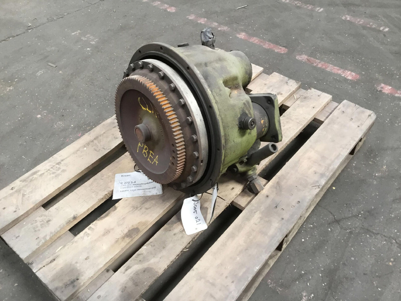 Grove RT 65S Gearbox C 272 5-4 - علبة التروس - موبايل كرين: صور 4 Grove RT 65S Gearbox C 272 5-4 - علبة التروس - موبايل كرين: صور 4